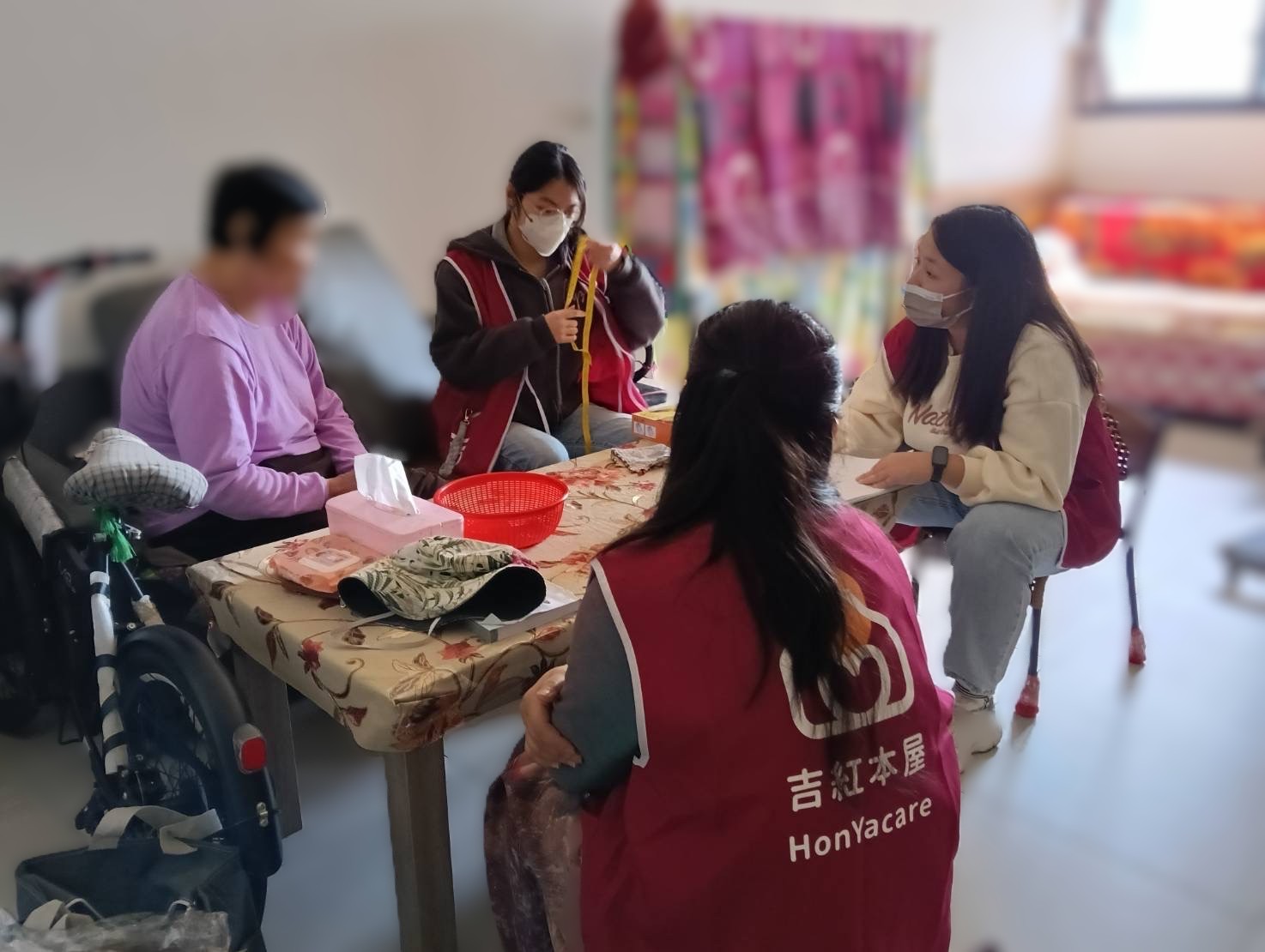 Yuan Ze University School of Nursing Faculty and Students Entered Social Housing Community to Care for Older Adults